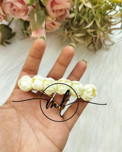 Jas White Jasmine Aline Centre clip