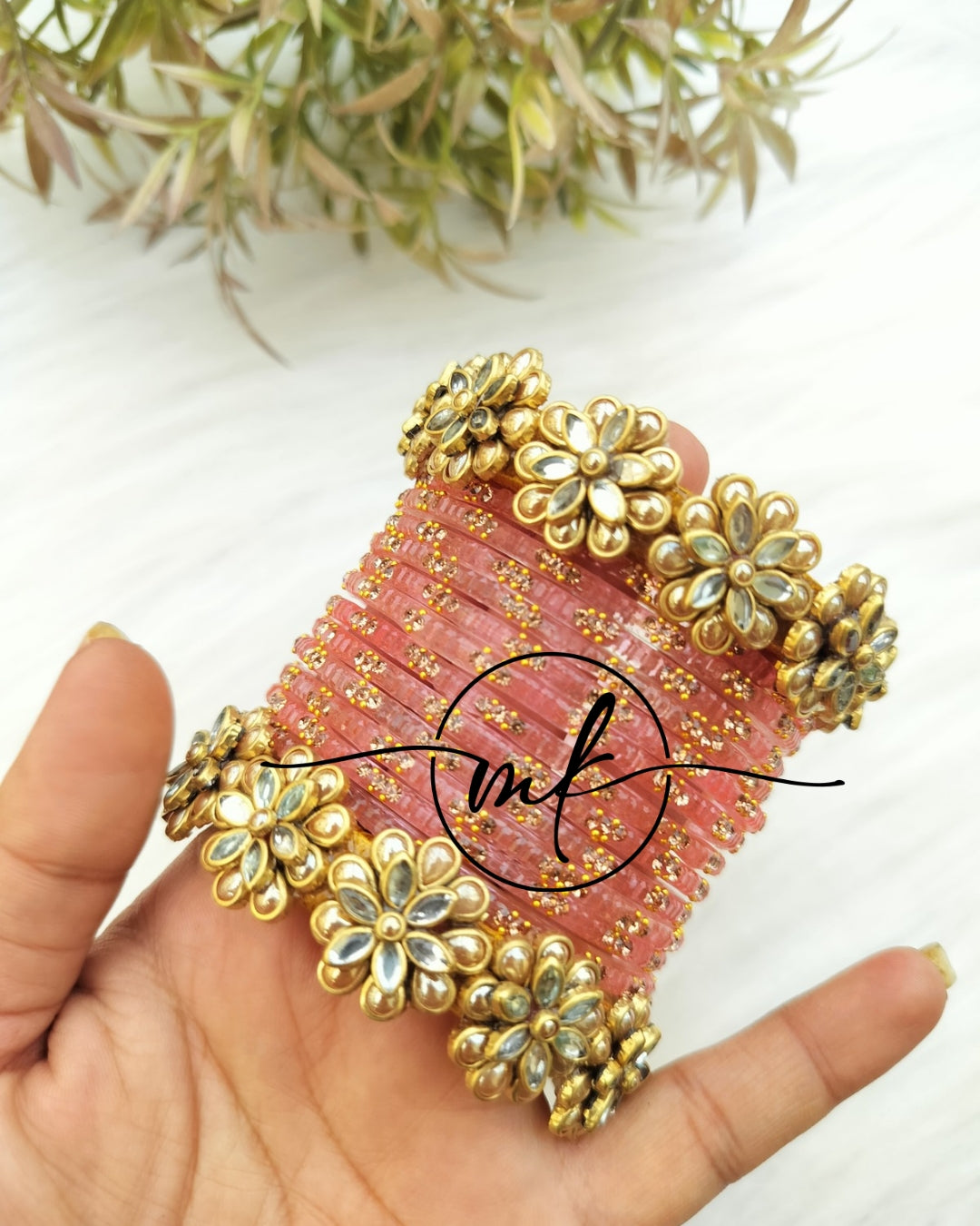 Gold Floral Kundan semi Bridal bangle Set