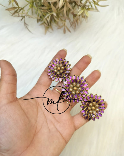 Purple 3D kundan Center clip