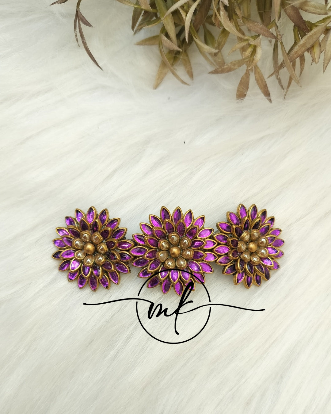 Purple 3D kundan Center clip
