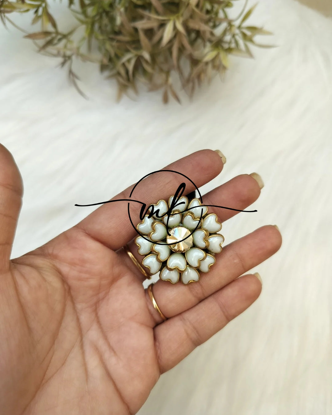 White Kundan Hair Ties