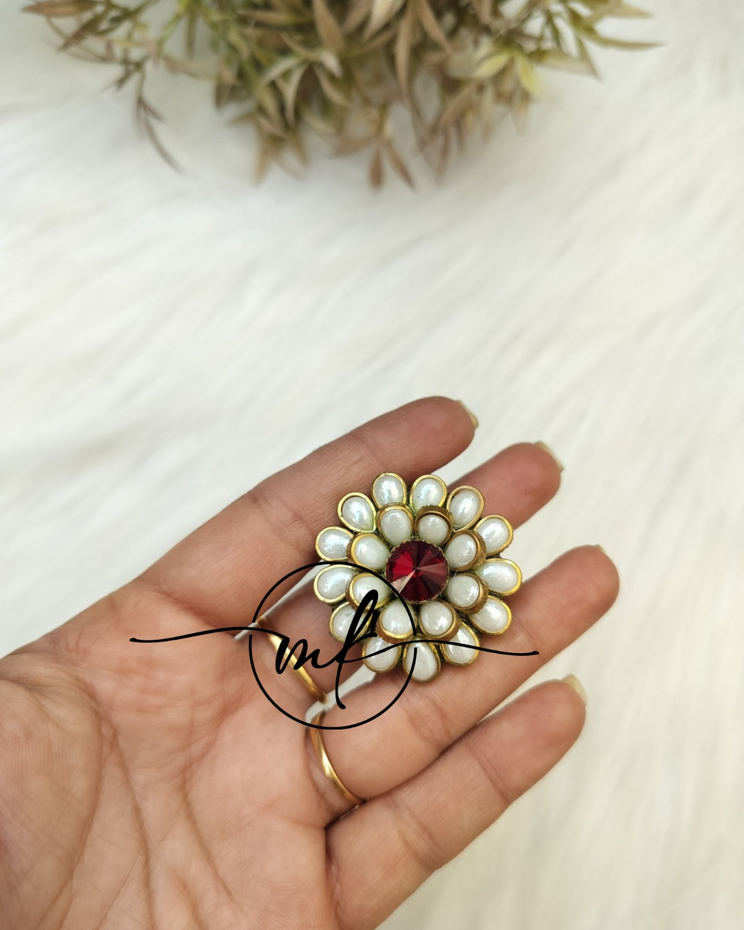 White Kundan Hair Ties