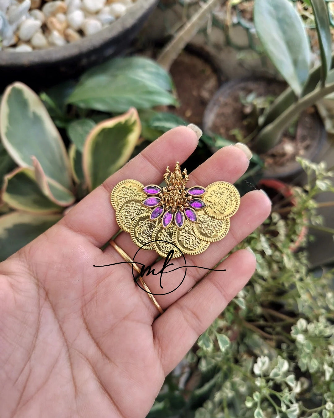 Kiya Purple Hair Brooch