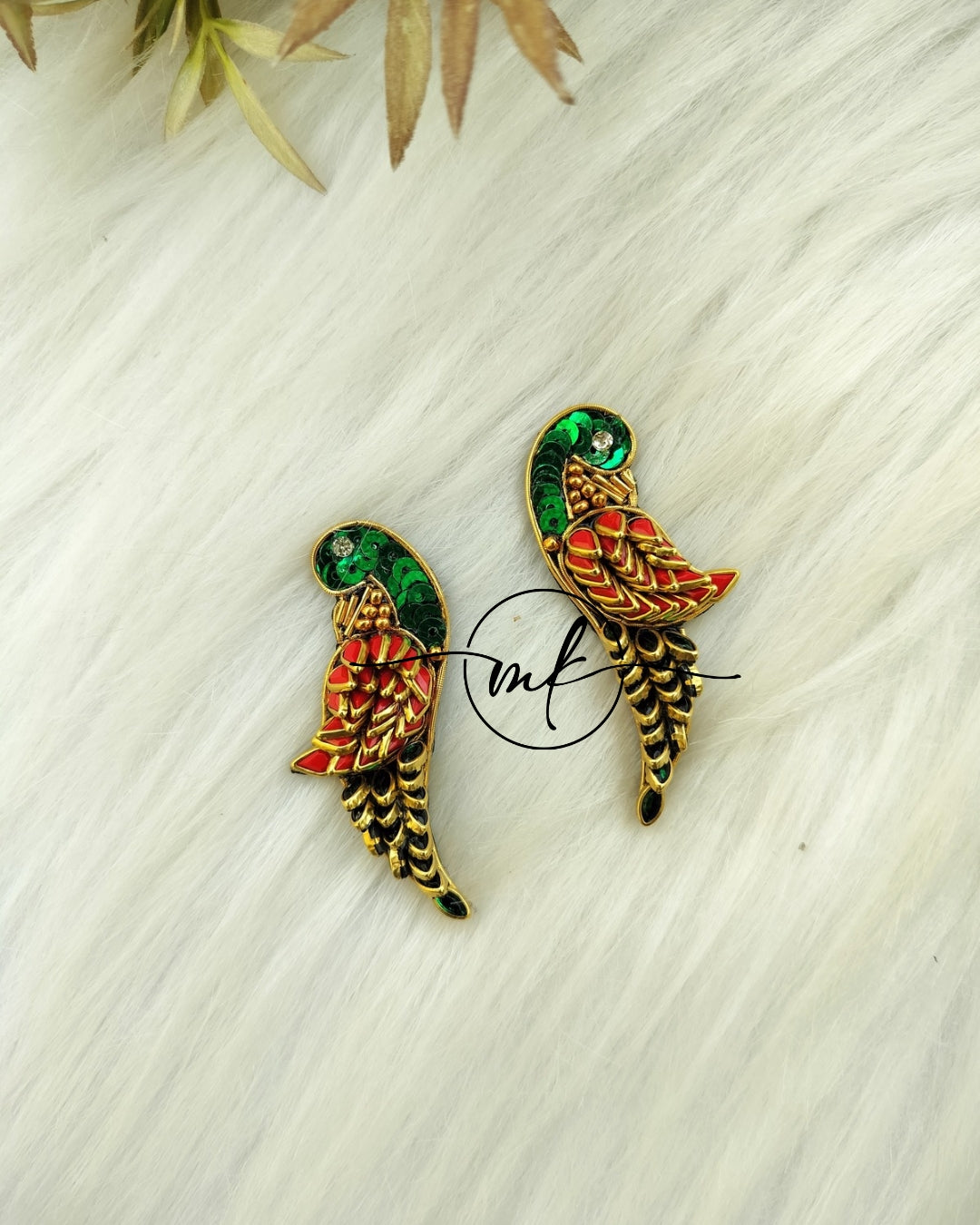Red Green Parrot Alligator Clip