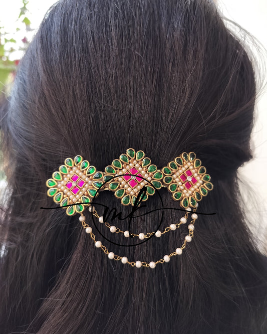 Saduri Kundan Center clip - Green pink