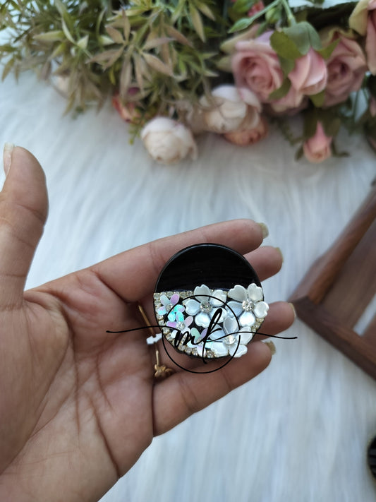 Floral Kundan Claw
