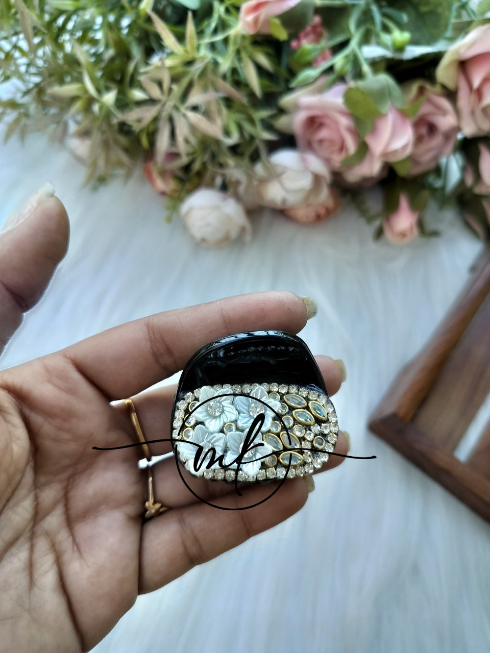 Floral Kundan Claw