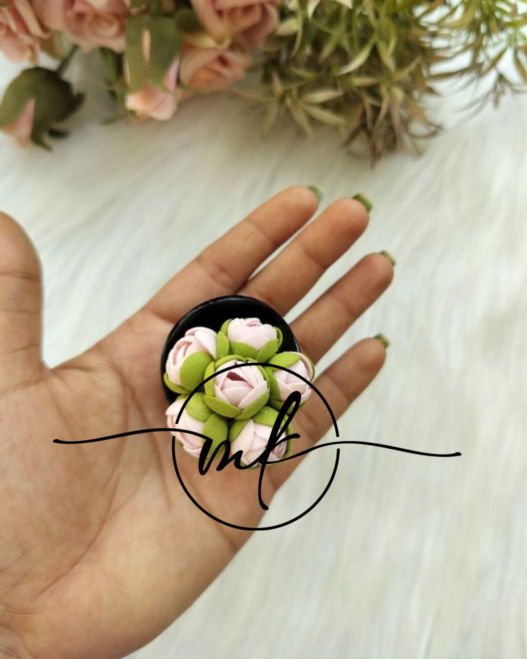 Jas Light Pink Jasmine Mini Bud claw