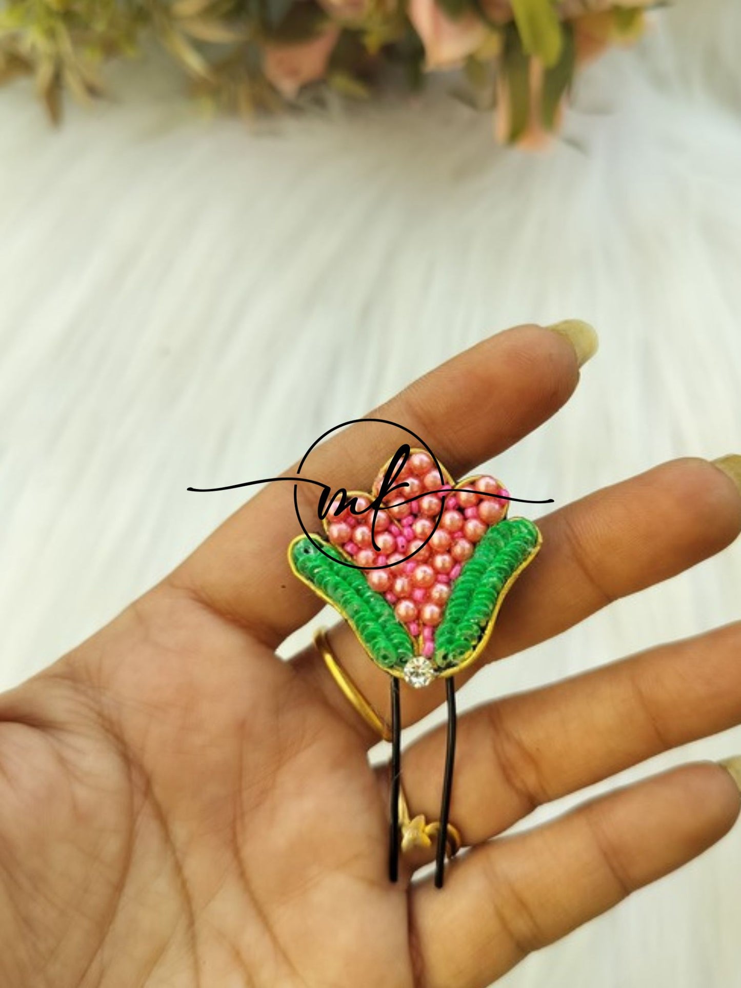 Tulip Hair Brooch