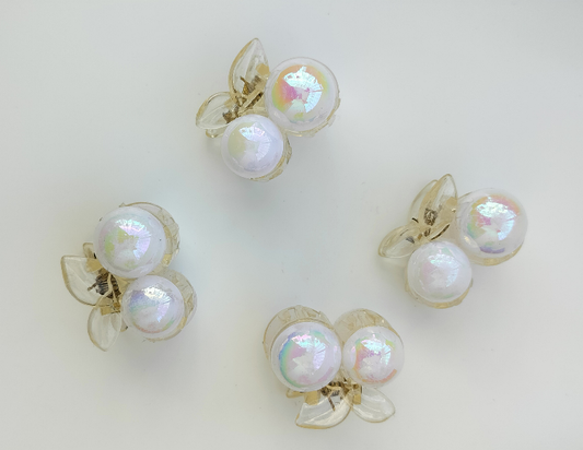 Pearl claw