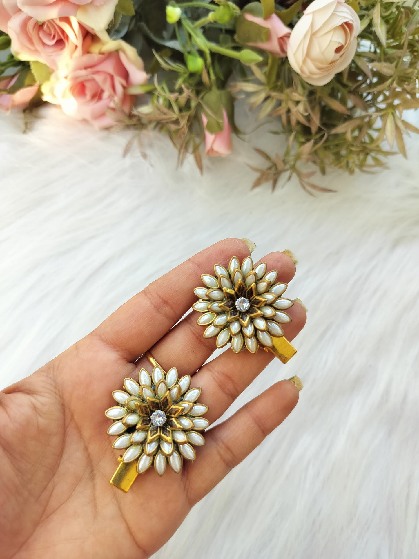 Kundan Alligator Pin - pair