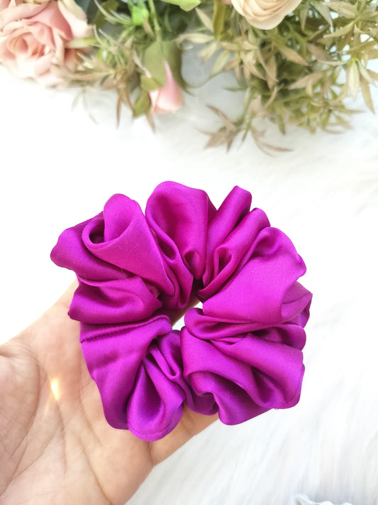 Fluffy Premium Scrunchie