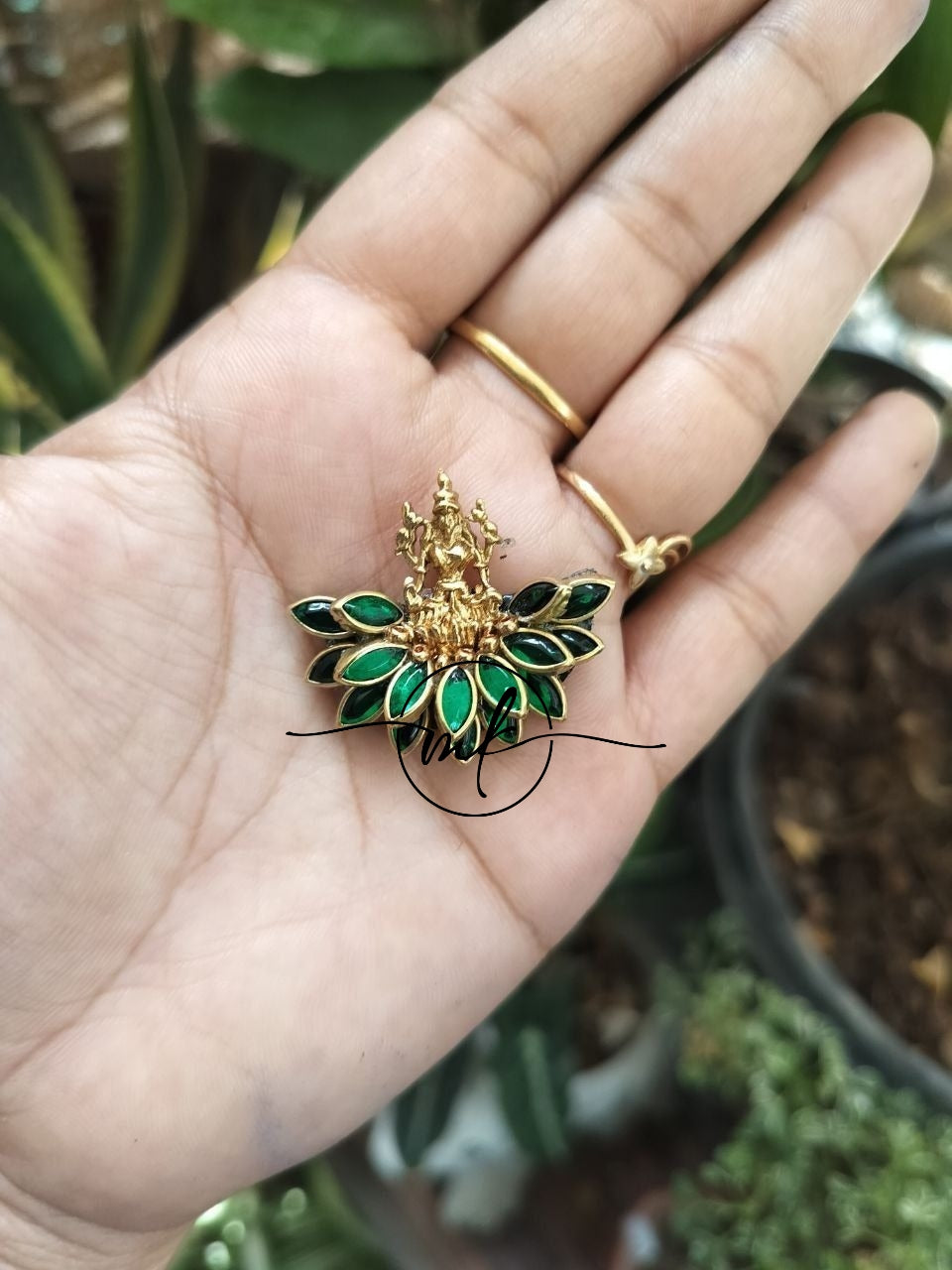 RAMA Green  Lakshmi Hair Brooch