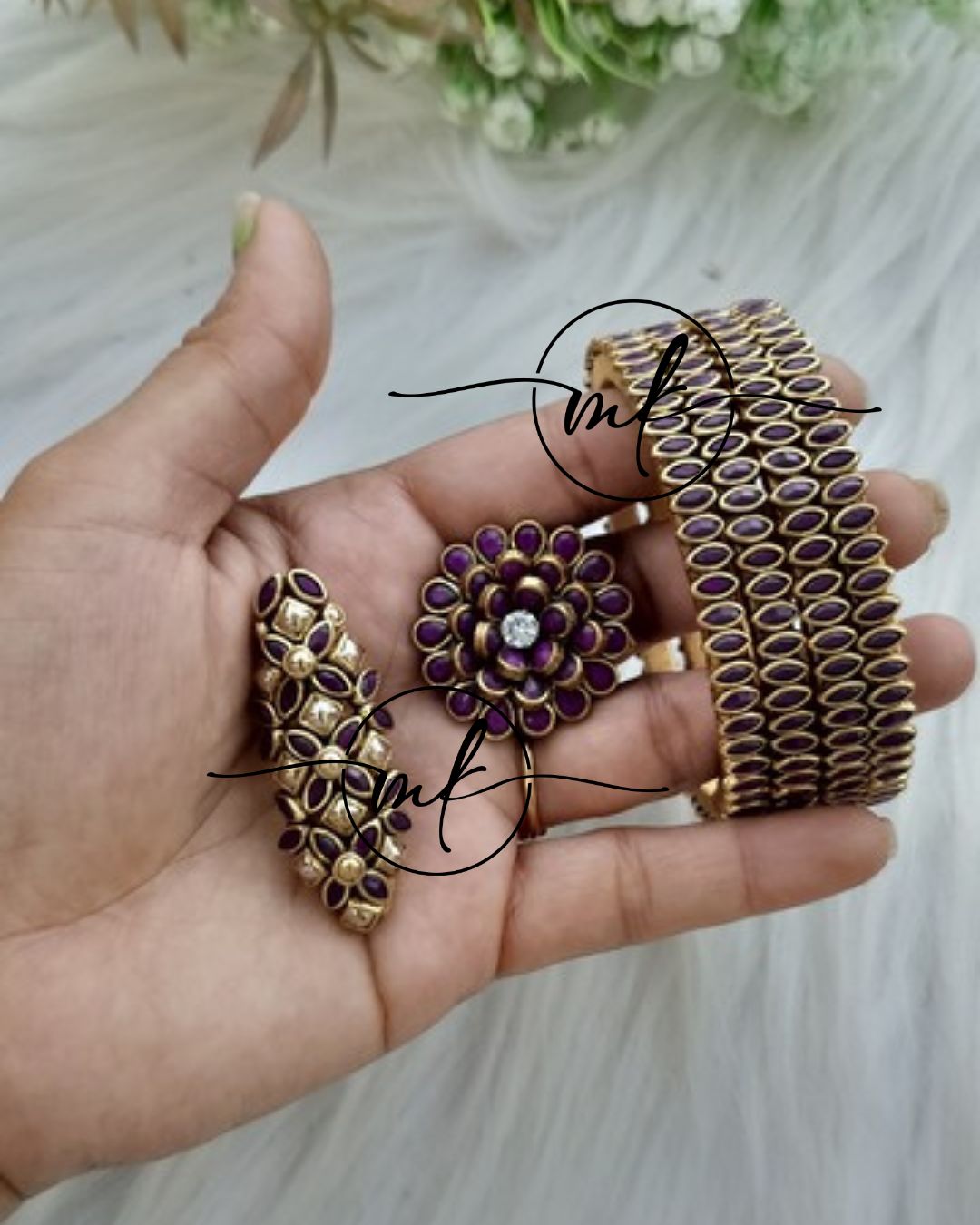 Purple Kundan bangle Combo - 4 bangles+Saree pin+Hair Ties
