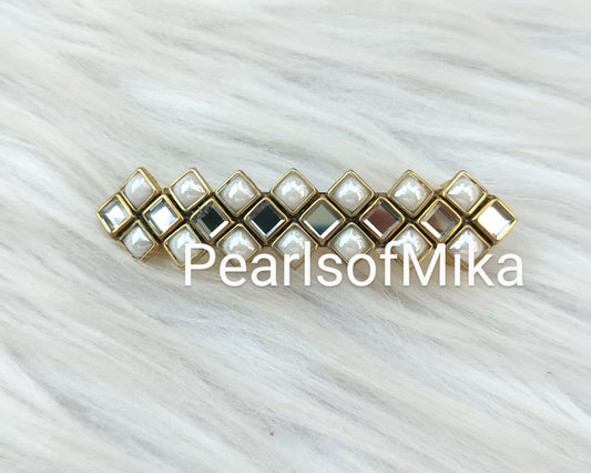 White Kundan Centre clip