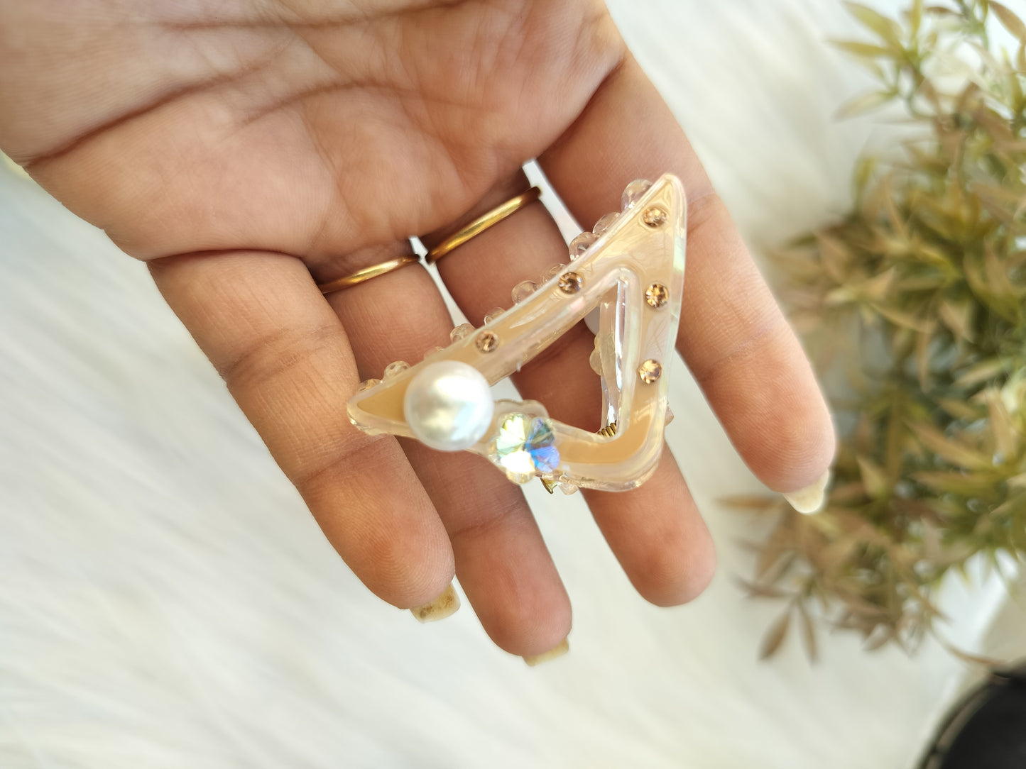 Transparent Marble Premium Fancy Claw