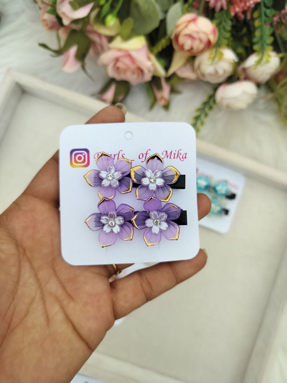 Pale Purple Floral Alligator Clip