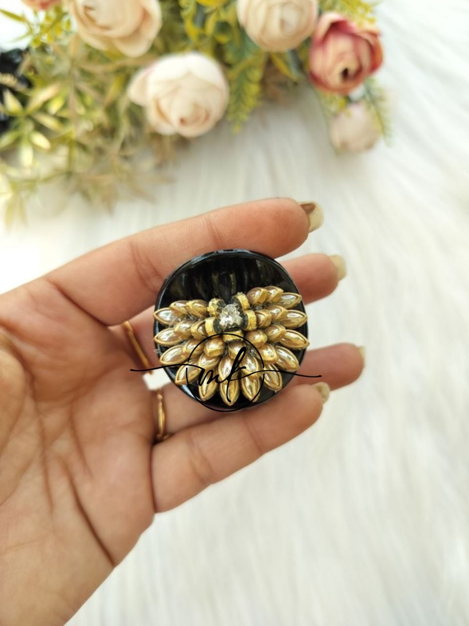 Sunflower Gold Kundan Claw