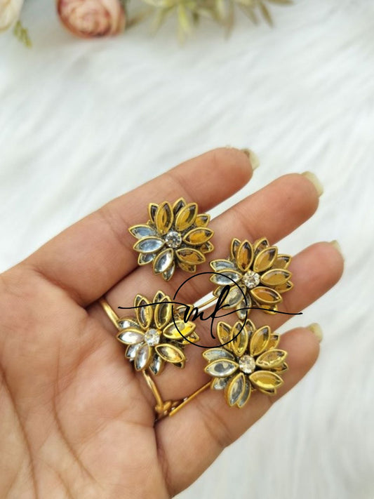 Gold Kundan Lily Hair hook