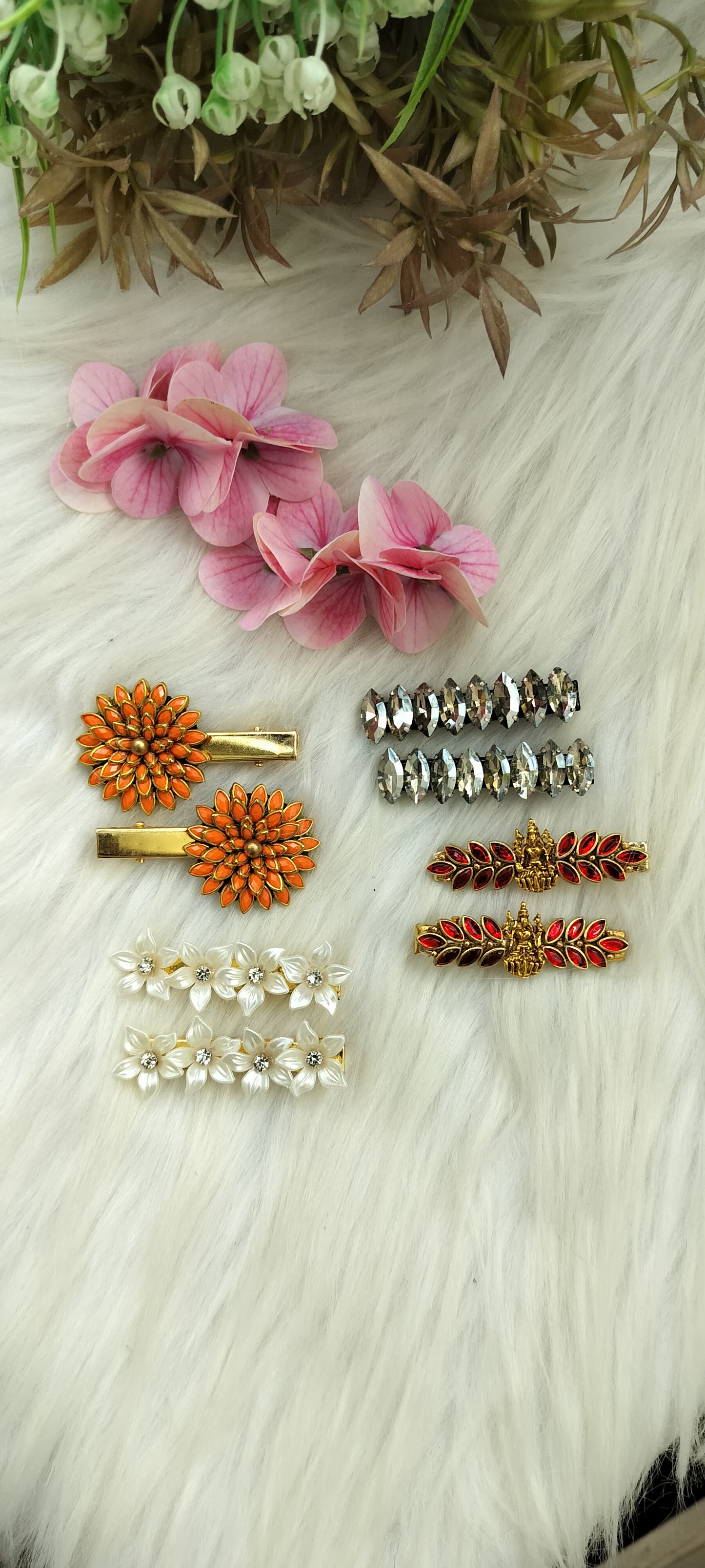 Fancy Alligator Clip -pair