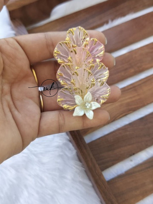Pink Flower Alligator clip