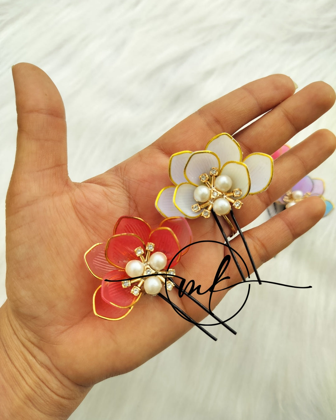 Shea Half Flower Hair Brooch set of 2