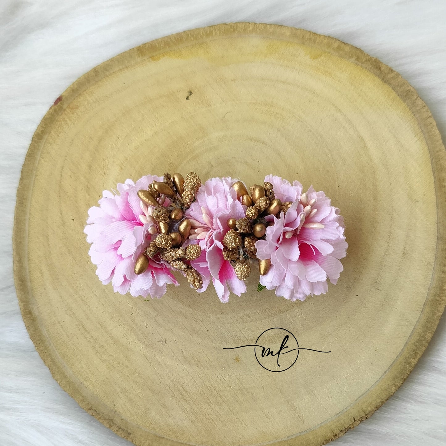 Pink pollen Center clip