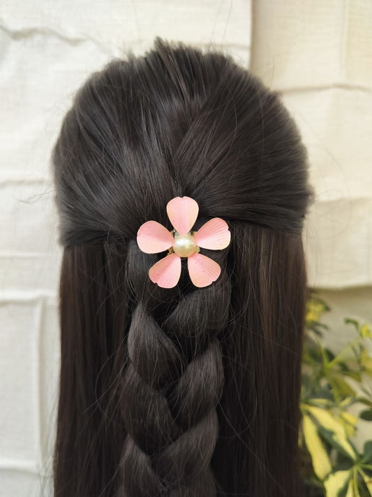 NEO13 Novuelle Contemporary Gold Floral Hair Brooch