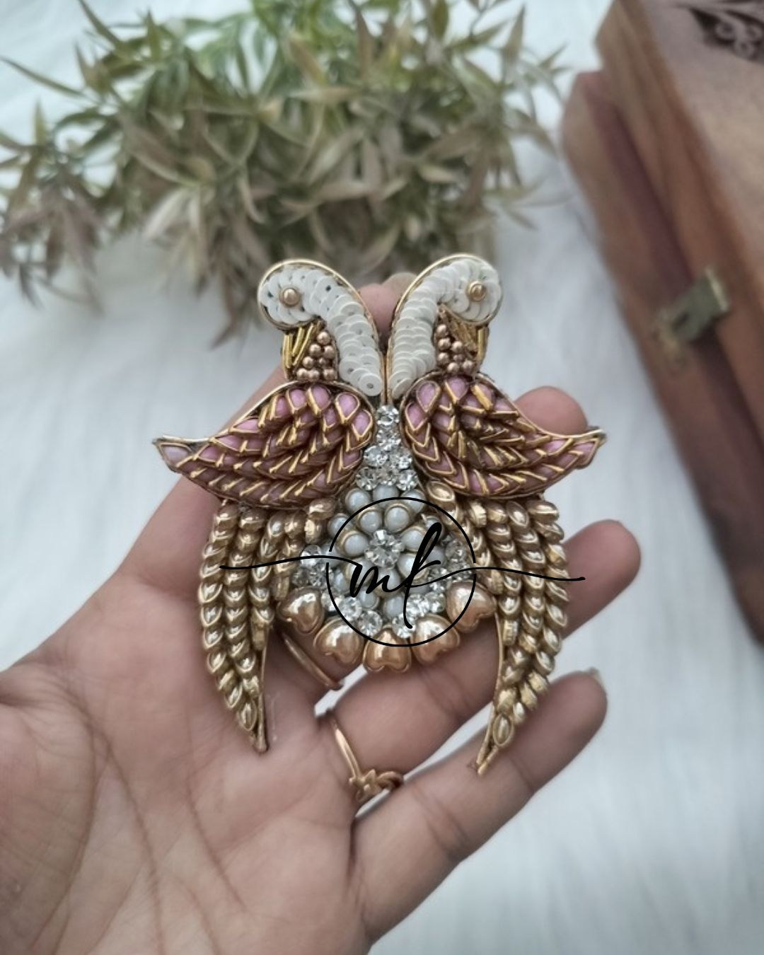 White Pink Golden Parrot Hair Accessories