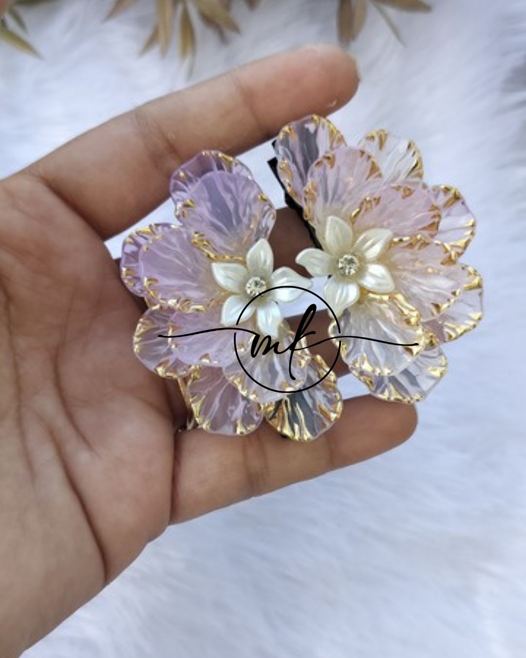 Shea Pink Alligator Clip