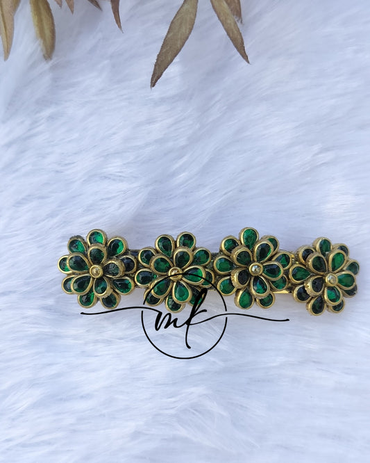 Green 2D kundan Center clip
