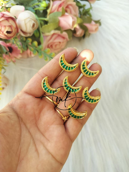 Green Mathi Hair Hooks