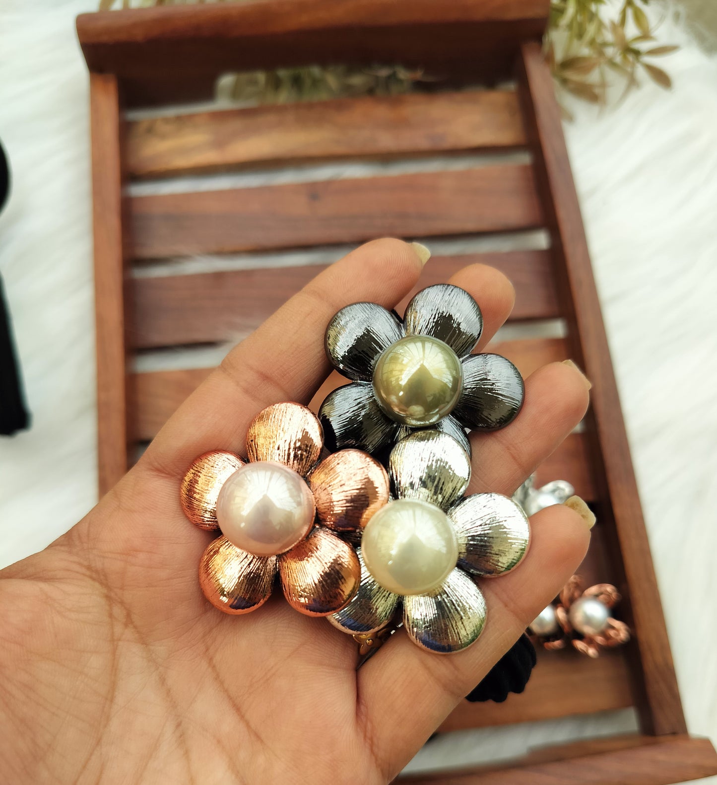 Anti-Tarnish Floral premium Hair ties