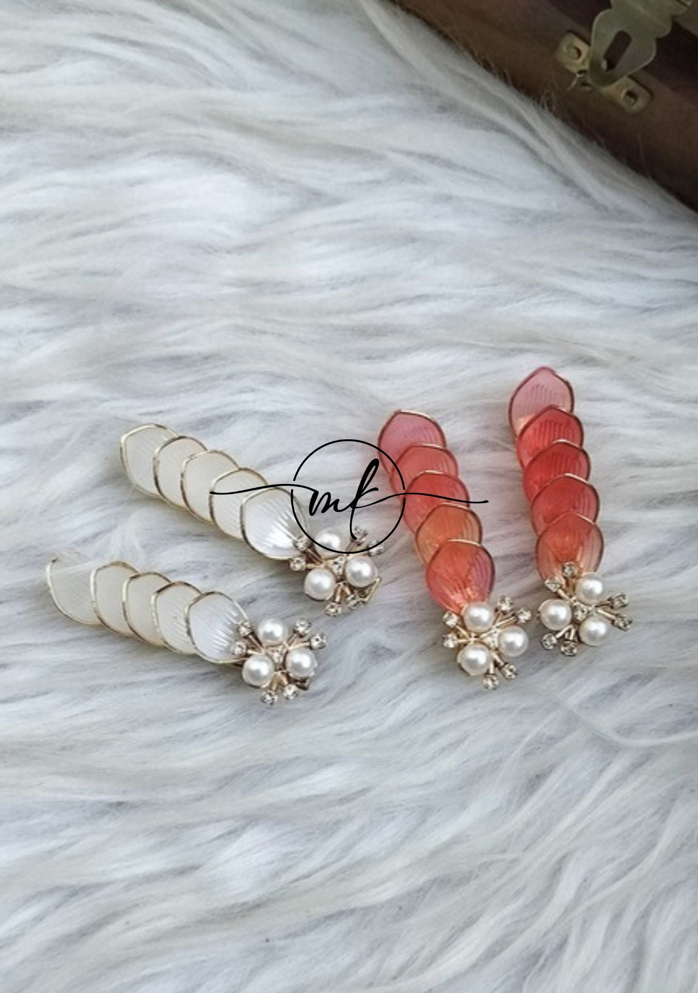 Fancy Alligator pin - Pair