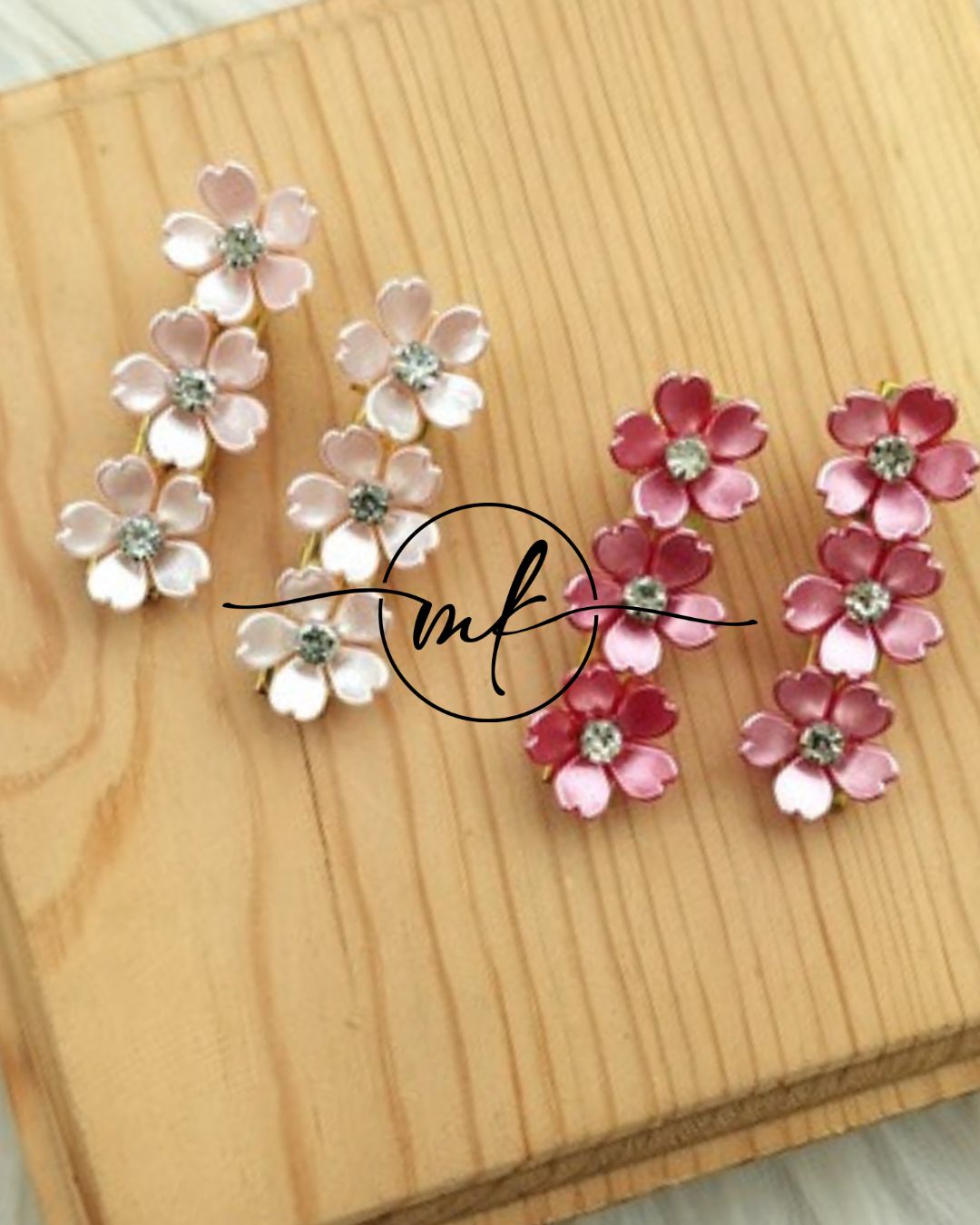 Mini Floral Alligator Clip- 1 pair
