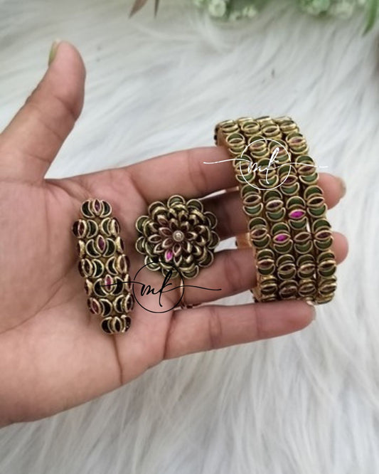 Green pink Kundan bangle Combo - 4 bangles+Saree pin+Hair Ties