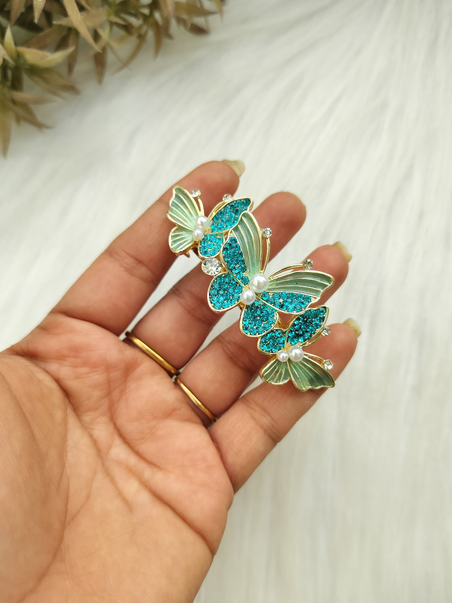 Butterfly Metal Baratte Clip