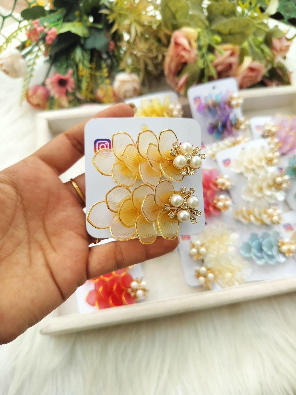 Transparent Shea A-line Alligator clip