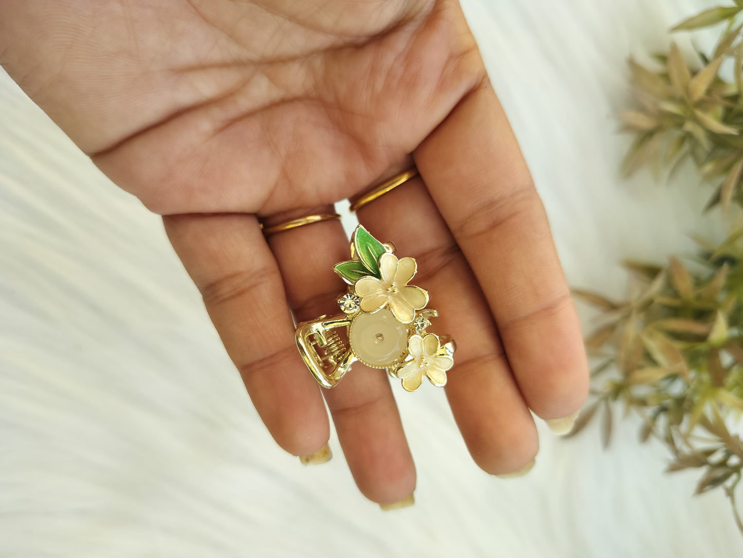 Floral Mini claw