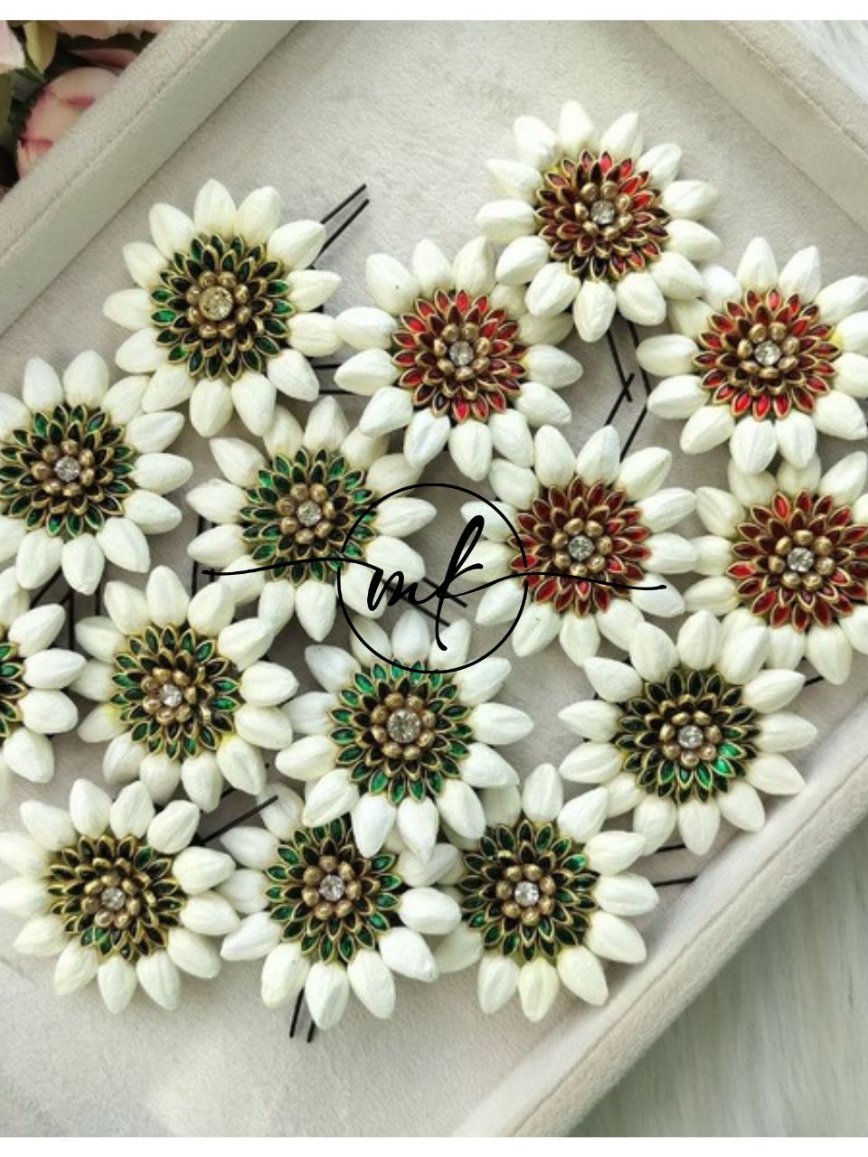 Mottu Malli + Red&Green Kundan FLOWER Hair Brooch ARFL Return Gift Combo