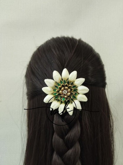Mootu Malli + Green Kundan flower ARFL Hair Brooch/ Hair ties - 1 piece