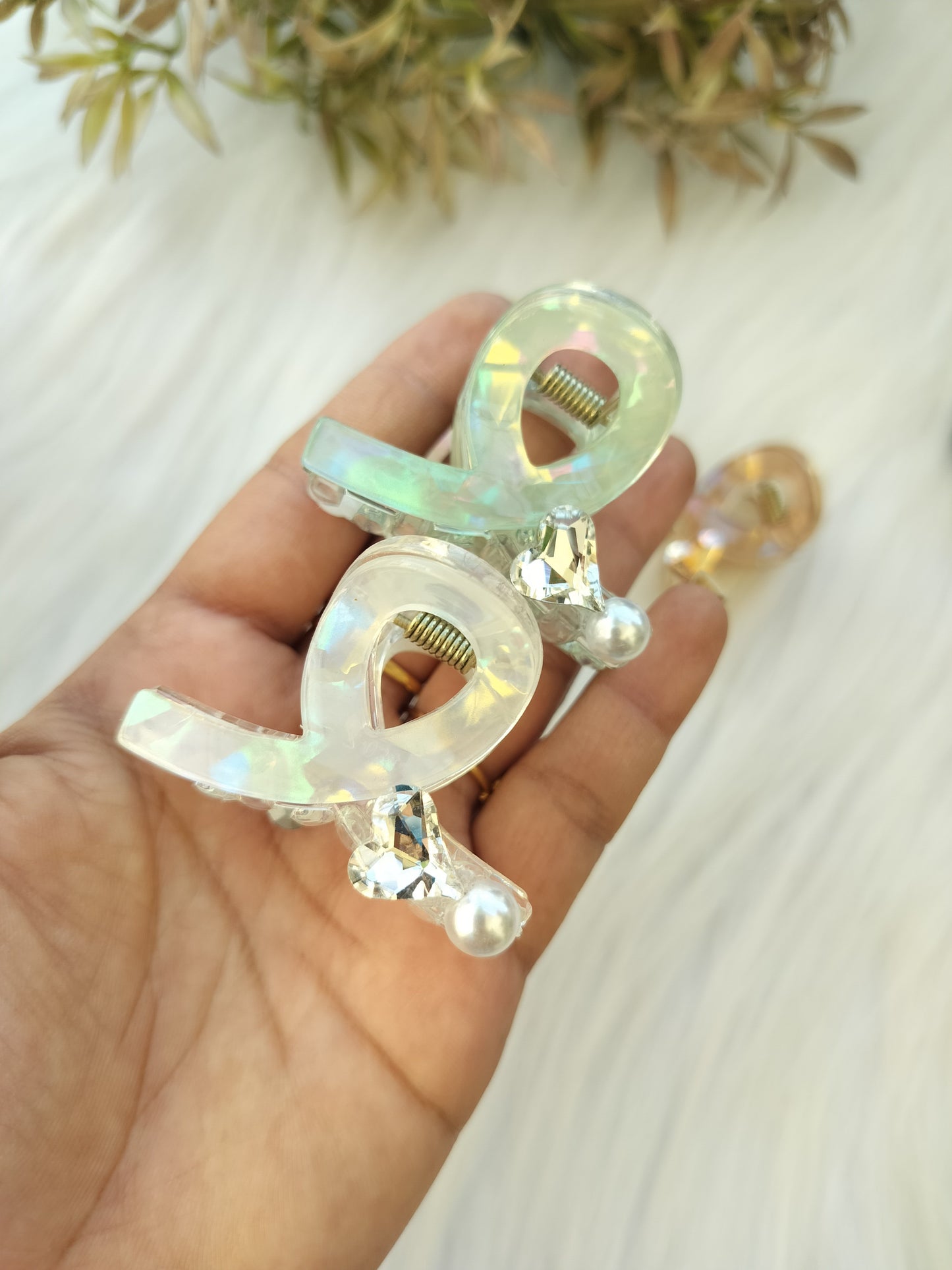Marble Finish Premium Fancy Claw