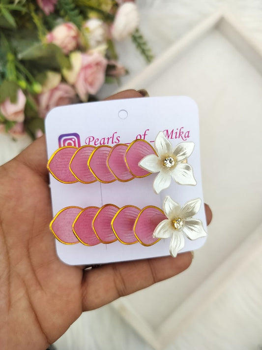 Pink Shea Petal Alligator clip - pair