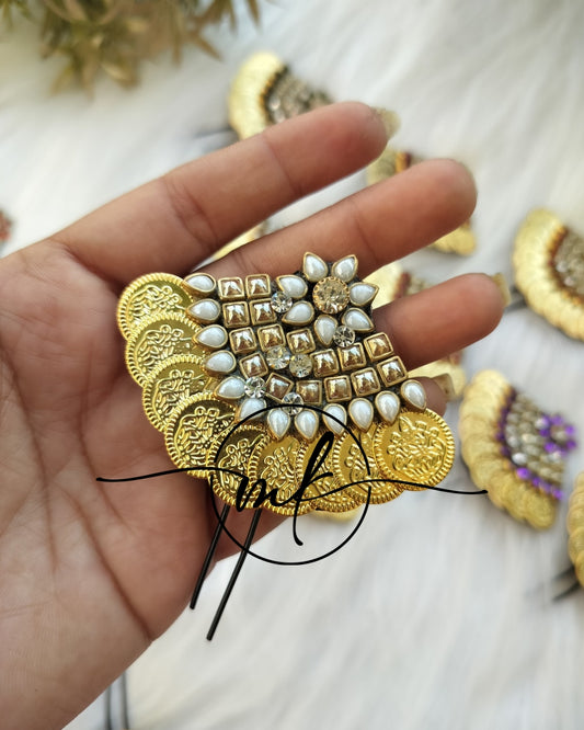 Hora white Gold WD Hair Brooch