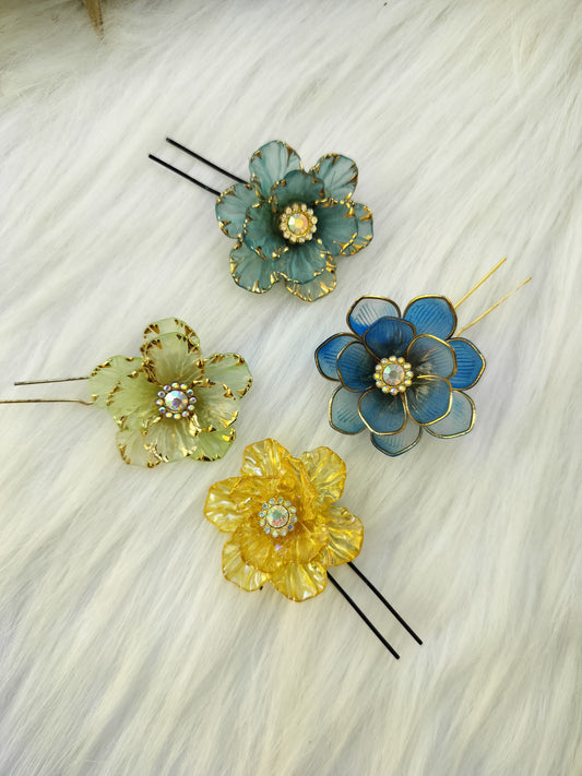 Shea flower Hair Brooch