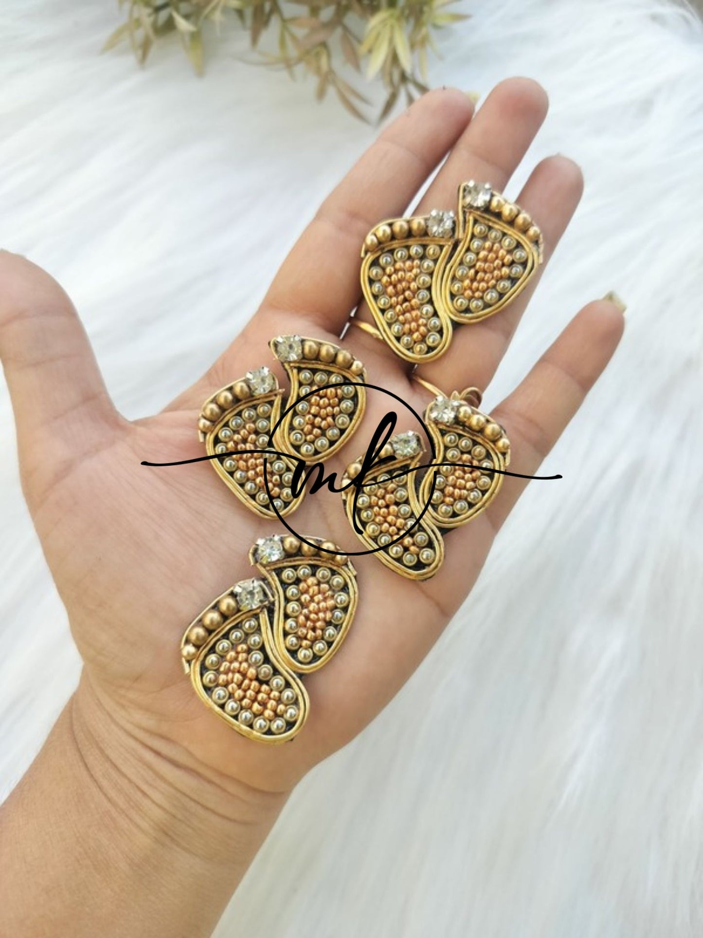 Golden Baby feet V02 -Hair Accessories