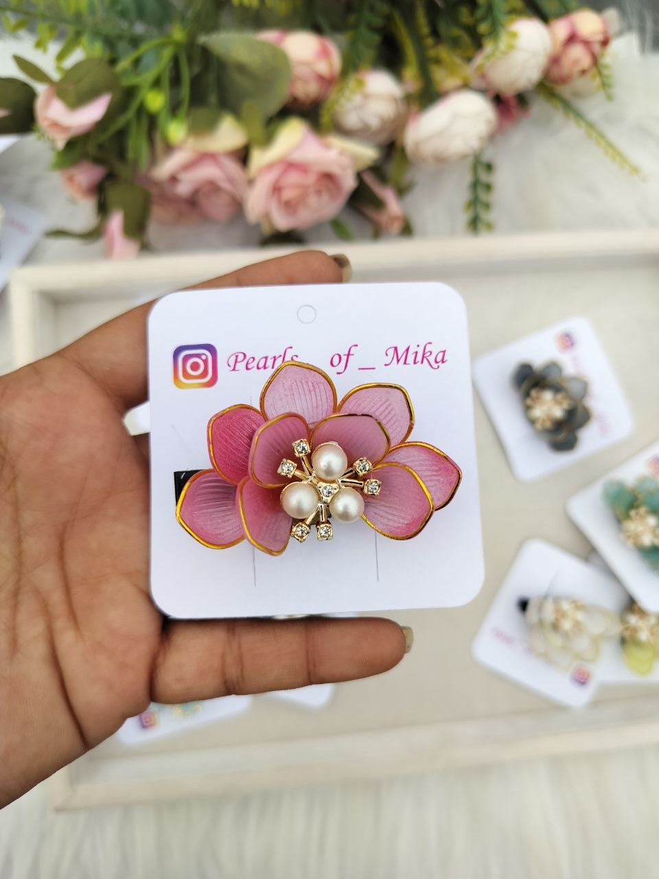 Pink Shea Half Flower Alligator clip