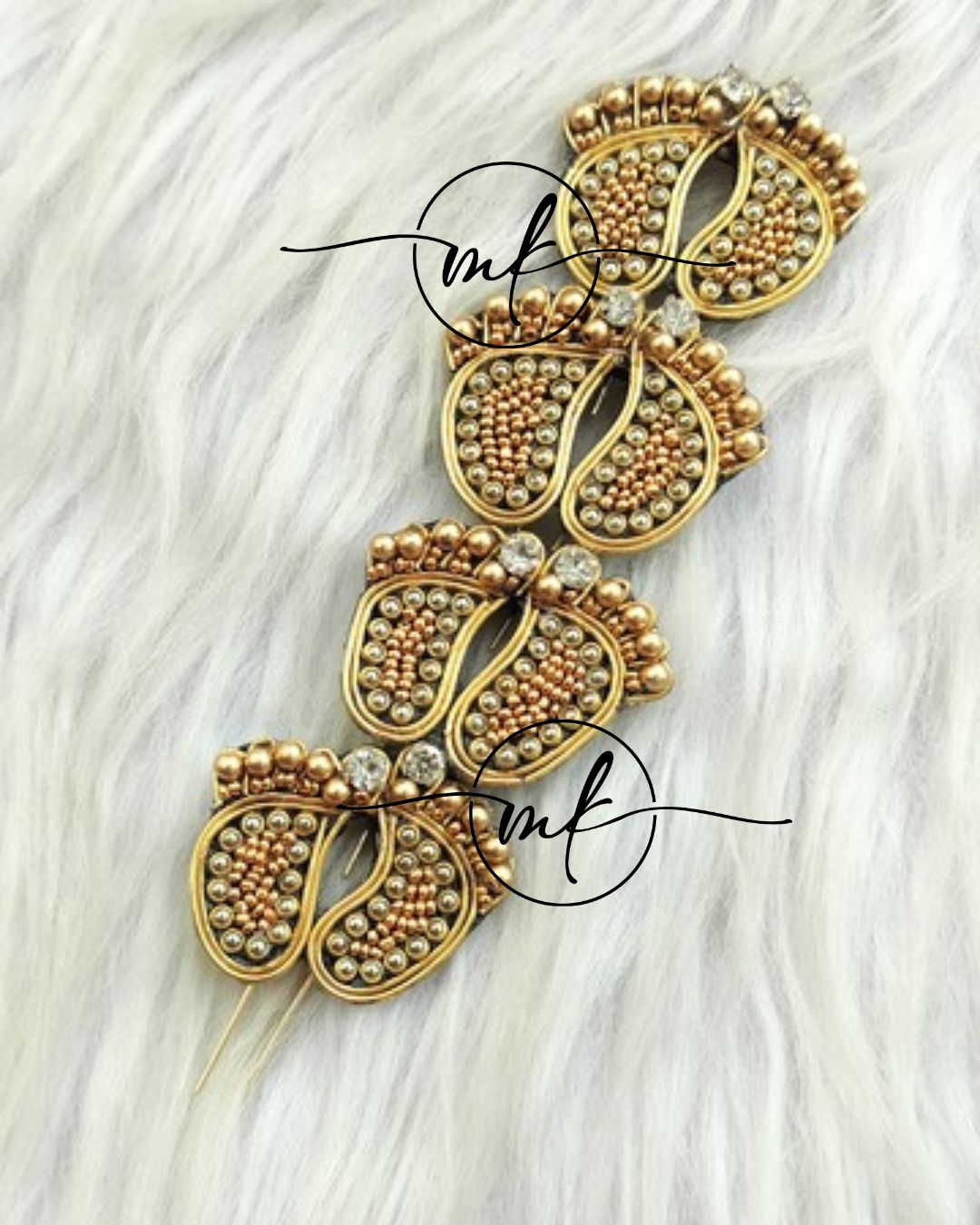 Baby feet Golden Hair Brooch - set of 4pcs.