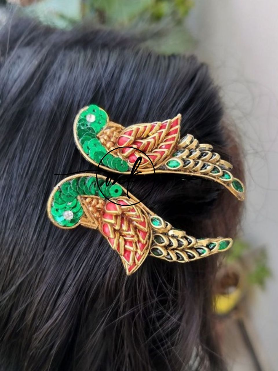 Red Green Parrot Alligator Clip