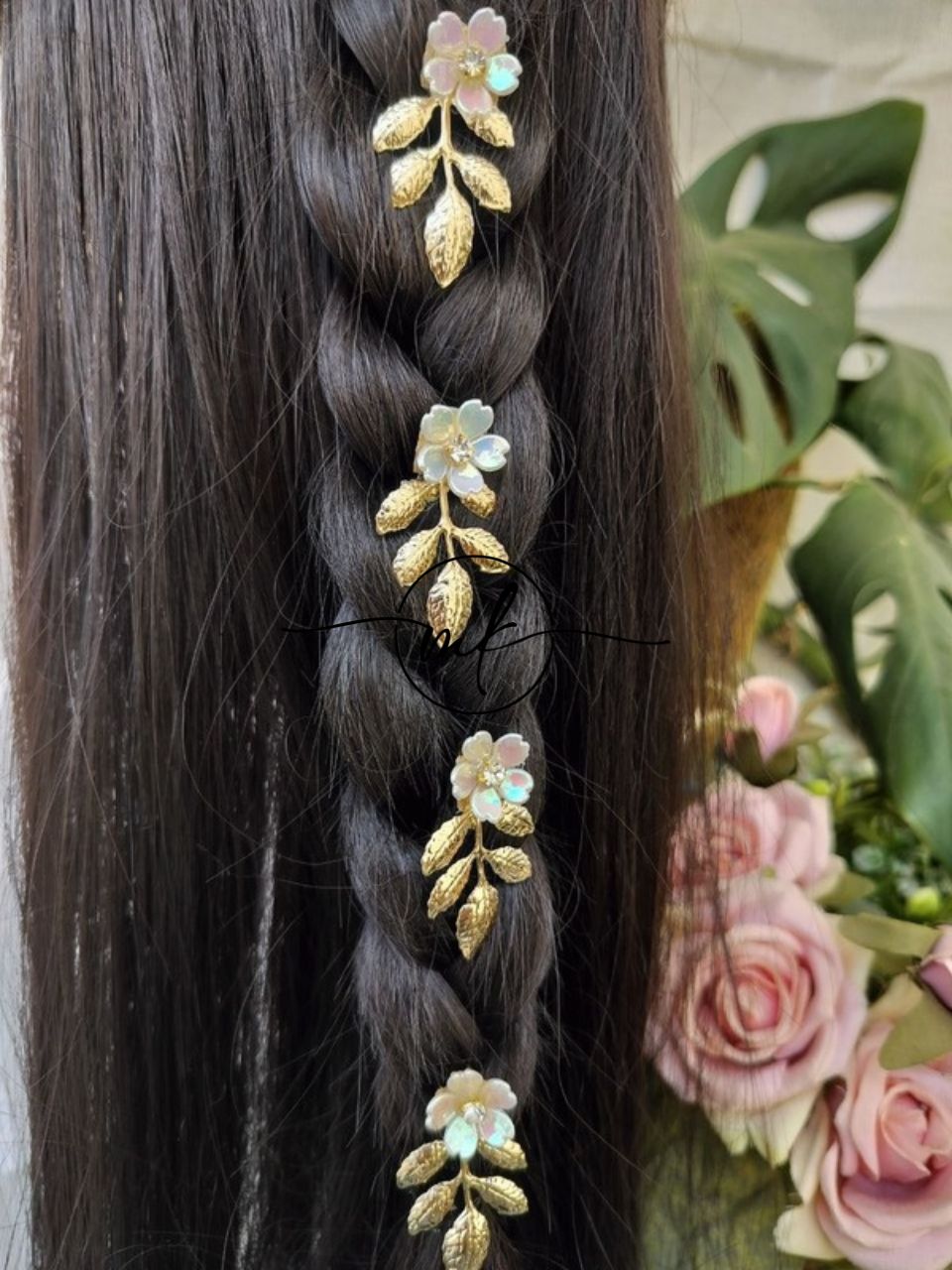NEO05 Novuelle Contemporary Golden Leaf*Floral Hair hook